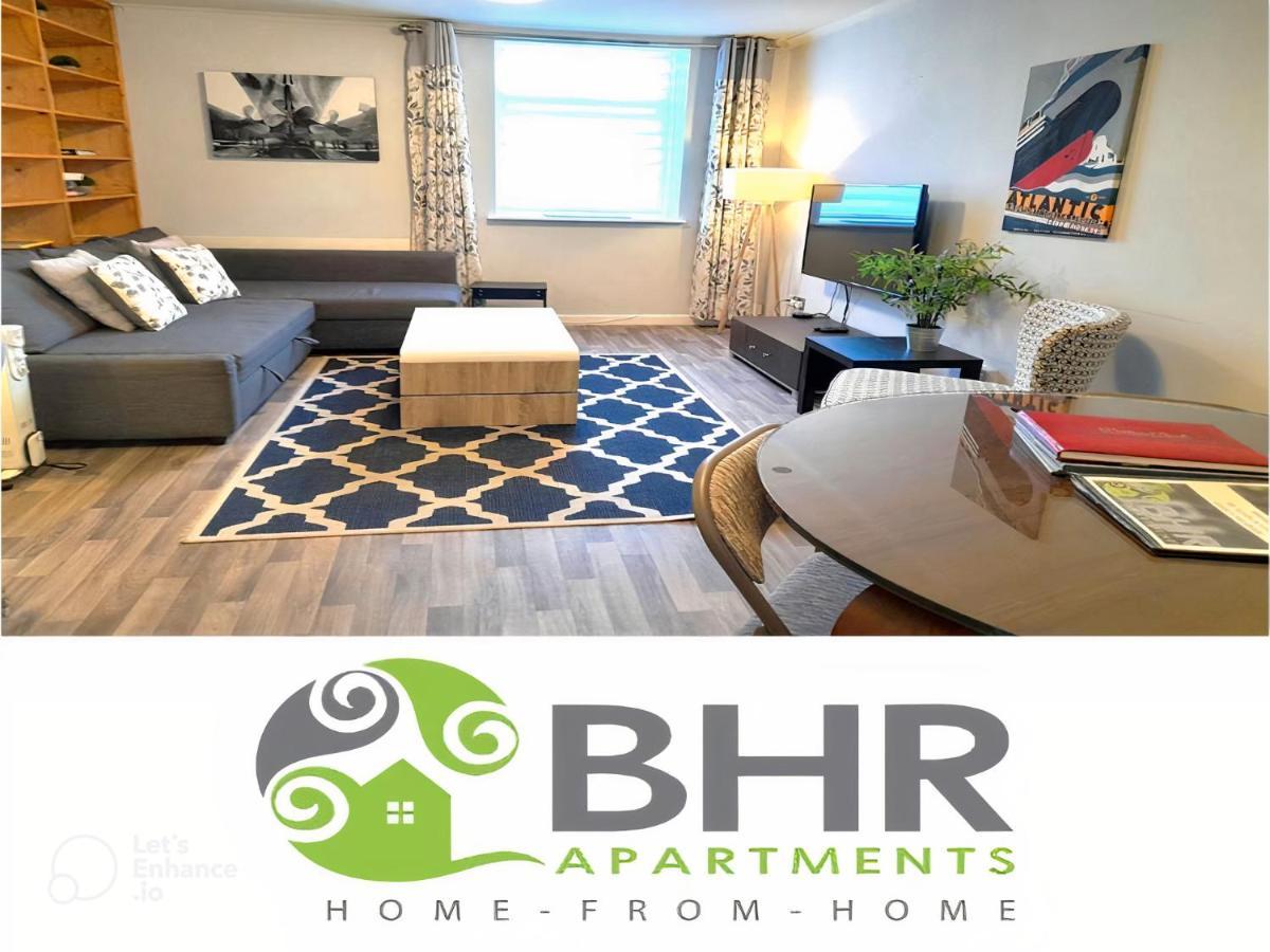 Excellent Location - City Centre - Parking - 4 Beds -2 Bedrooms Белфаст Экстерьер фото
