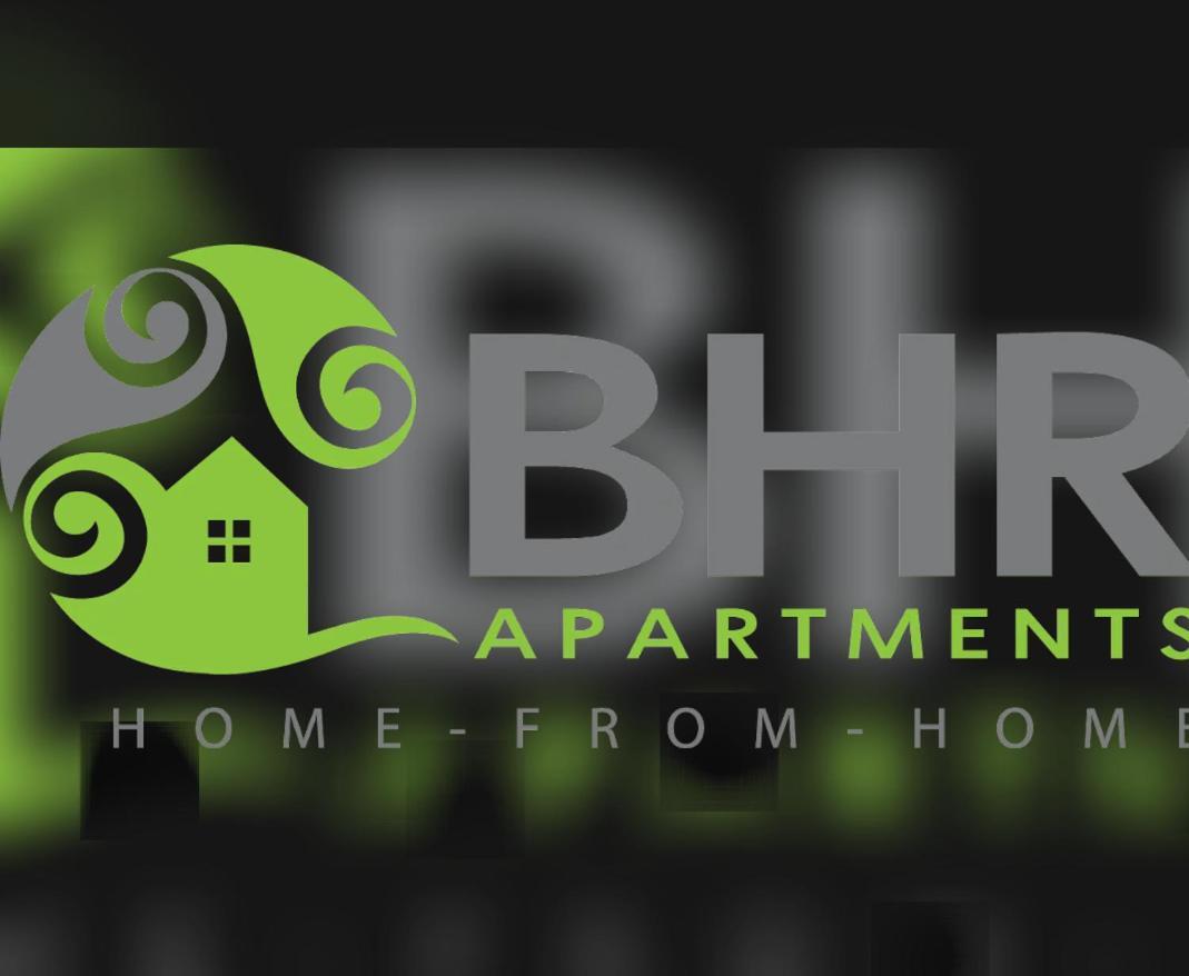 Excellent Location - City Centre - Parking - 4 Beds -2 Bedrooms Белфаст Экстерьер фото